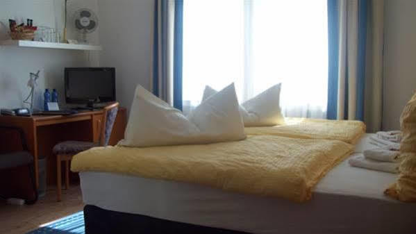 Hotel Merlin Garni Cologne Extérieur photo